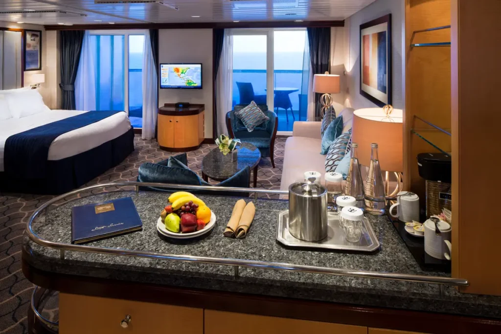 Grandeur of the Seas Cabins and Deck Plans | CruiseAway