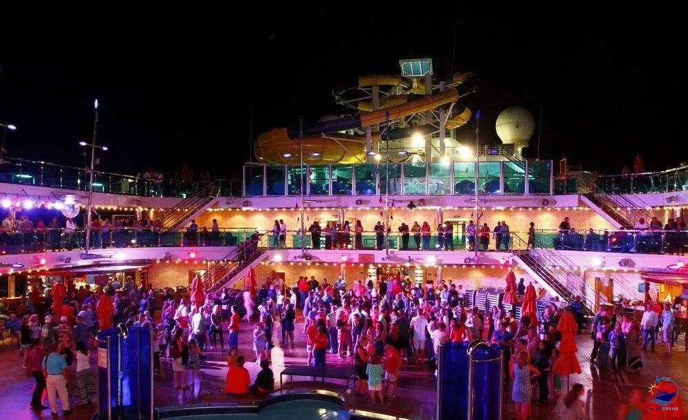 what is Lido Deck on a cruise ship