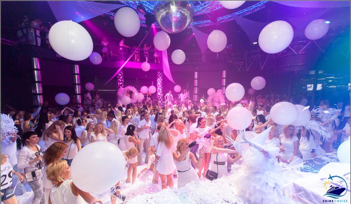 Carnival Theme Parties & Nights Schedule 2024 for All Ships