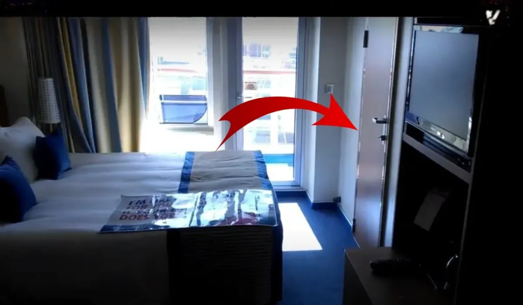 Carnival Breeze Rooms to Avoid with Connecting Doors